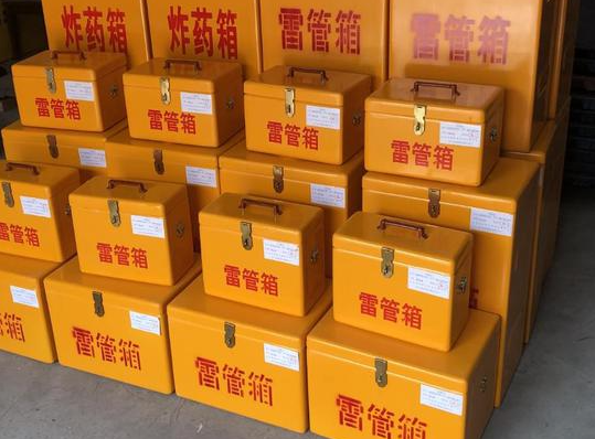 富县玻璃钢雷管箱的使用寿命一般是多少？